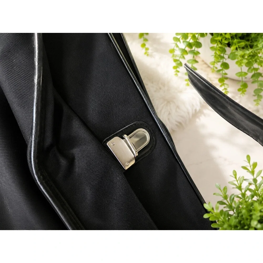 C195 Coach Messenger bag